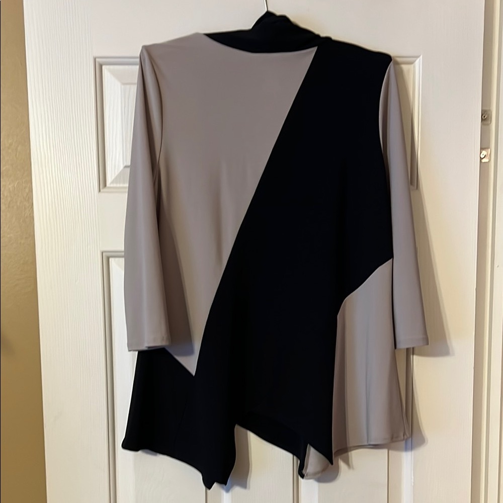 Joseph Ribkoff Color Block Top - Picture 2 of 3